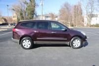 Used 2009 CHEVROLET TRAVERSE LS FWD for sale Sold at Auto Collection in Murfreesboro TN 37130 8