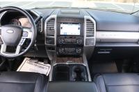 Used 2017 Ford F250 SUPER DUTY SRW LARIAT 160'' 4WD W/NAV LARIAT CREW CAB 4WD for sale Sold at Auto Collection in Murfreesboro TN 37129 45
