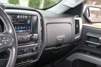 Used 2018 Chevrolet SILVERADO 1500 2LT Crew cab 4x4 for sale Sold at Auto Collection in Murfreesboro TN 37129 41
