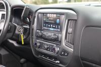 Used 2018 Chevrolet SILVERADO 1500 2LT Crew cab 4x4 for sale Sold at Auto Collection in Murfreesboro TN 37129 45