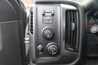 Used 2018 Chevrolet SILVERADO 1500 2LT Crew cab 4x4 for sale Sold at Auto Collection in Murfreesboro TN 37129 70