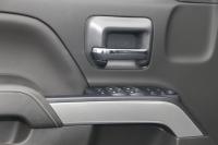 Used 2018 Chevrolet SILVERADO 1500 2LT Crew cab 4x4 for sale Sold at Auto Collection in Murfreesboro TN 37129 97