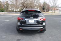 Used 2014 Infiniti QX70 PREMIUM DELUXE TOURING AWD W/NAV PREMIUM DELUXE for sale Sold at Auto Collection in Murfreesboro TN 37129 6