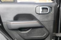 Used 2020 Jeep GLADIATOR MOJAVE 4X4 W/NAV MOJAVE for sale Sold at Auto Collection in Murfreesboro TN 37130 95