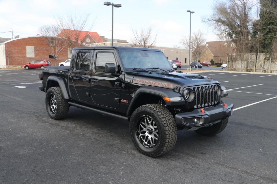 Used 2020 Jeep GLADIATOR MOJAVE 4X4 W/NAV MOJAVE for sale Sold at Auto Collection in Murfreesboro TN 37129 1