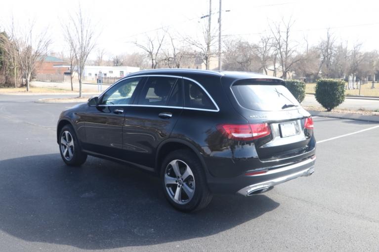 Used 2018 Mercedes-Benz GLC 300 PREMIUM RWD W/NAV for sale Sold at Auto Collection in Murfreesboro TN 37130 4