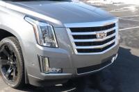 Used 2018 Cadillac ESCALADE LUXURY 2WD W/NAV TV/DVD for sale Sold at Auto Collection in Murfreesboro TN 37130 11