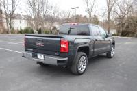 Used 2018 GMC SIERRA 1500 SLE CREW CAB 4X4 for sale Sold at Auto Collection in Murfreesboro TN 37129 3