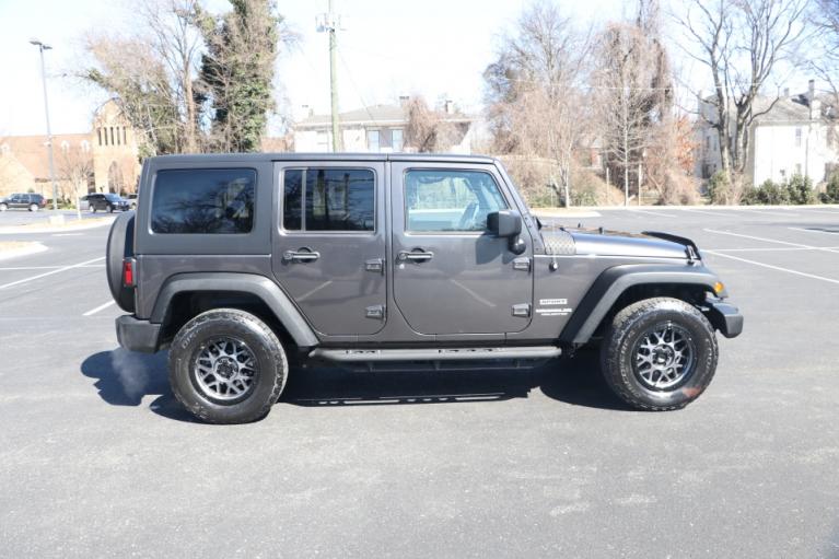 Used 2017 Jeep WRANGLER UNLIMITED SPORT 4WD W/UPGRADES UNLIMITED SPORT 4WD for sale Sold at Auto Collection in Murfreesboro TN 37130 8