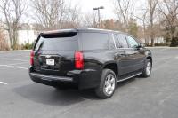 Used 2018 Chevrolet SUBURBAN 1500 PREMIER 4WD W/NAV TV/DVD for sale Sold at Auto Collection in Murfreesboro TN 37129 3