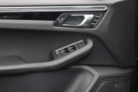 Used 2017 Porsche MACAN S PREMIUM PLUS W/NAV for sale Sold at Auto Collection in Murfreesboro TN 37129 39