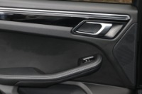 Used 2017 Porsche MACAN S PREMIUM PLUS W/NAV for sale Sold at Auto Collection in Murfreesboro TN 37129 69