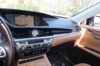 Used 2016 Lexus ES 350 LUXURY FWD W/NAV for sale Sold at Auto Collection in Murfreesboro TN 37129 23
