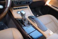 Used 2016 Lexus ES 350 LUXURY FWD W/NAV for sale Sold at Auto Collection in Murfreesboro TN 37129 24