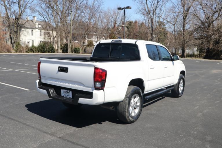 Used 2019 Toyota TACOMA SR5 DOUBLE cab for sale Sold at Auto Collection in Murfreesboro TN 37130 3