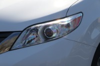 Used 2014 Toyota Sienna XLE FWD 8 PSGR W/NAV for sale Sold at Auto Collection in Murfreesboro TN 37129 10