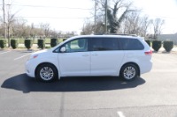 Used 2014 Toyota Sienna XLE FWD 8 PSGR W/NAV for sale Sold at Auto Collection in Murfreesboro TN 37130 7