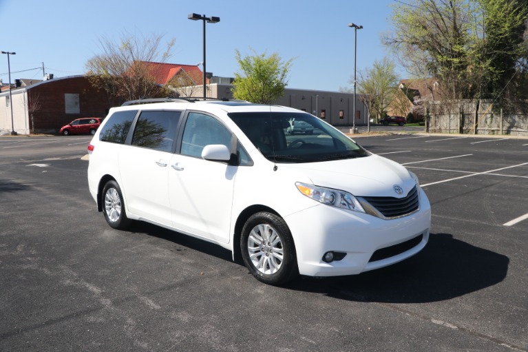 Used 2014 Toyota Sienna XLE FWD 8 PSGR W/NAV for sale Sold at Auto Collection in Murfreesboro TN 37130 1