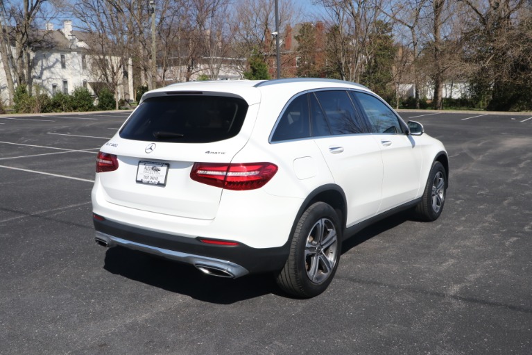Used 2018 Mercedes-Benz GLC 300 4MATIC W/NAV for sale Sold at Auto Collection in Murfreesboro TN 37130 3