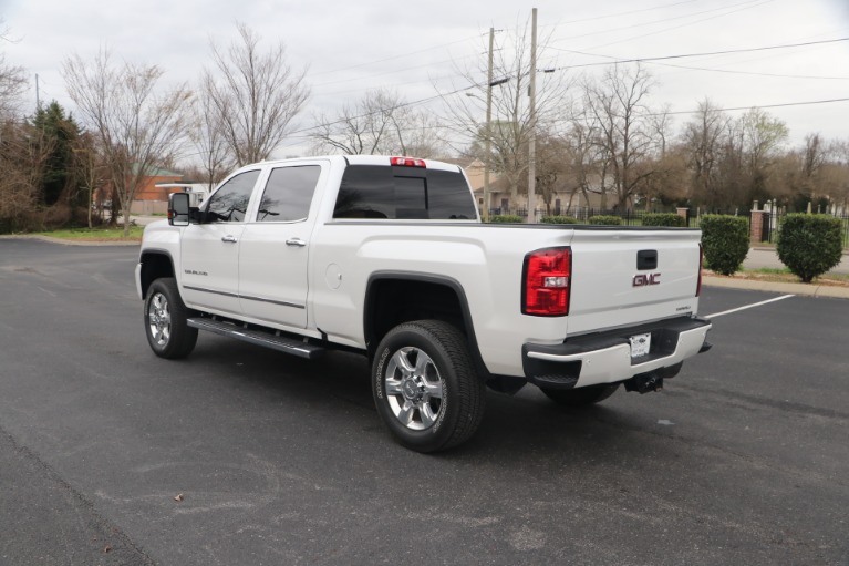 Used 2019 GMC Sierra 2500HD Denali for sale Sold at Auto Collection in Murfreesboro TN 37130 4