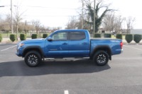 Used 2017 Toyota Tacoma TRD OFFROAD 4X2 for sale Sold at Auto Collection in Murfreesboro TN 37130 7