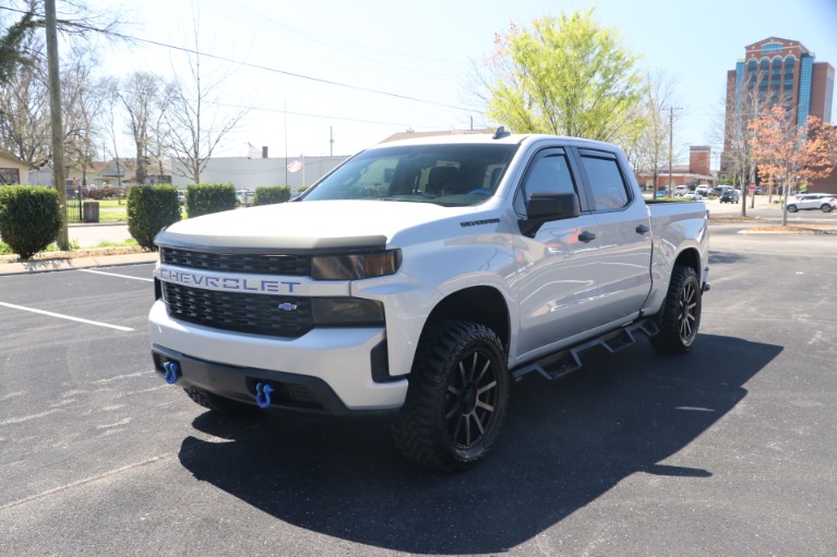 Used 2020 Chevrolet Silverado 1500 1500 CUSTOM CREW CAB W/NAV for sale Sold at Auto Collection in Murfreesboro TN 37130 2