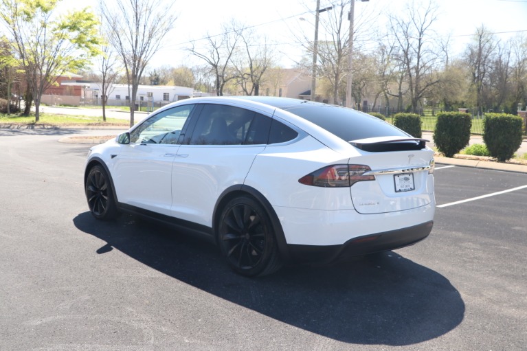 Used 2018 Tesla Model X 75D FULL SELF DRIVING W/NAV for sale Sold at Auto Collection in Murfreesboro TN 37130 4
