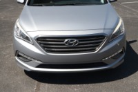 Used 2015 Hyundai Sonata LIMITED W/NAV for sale Sold at Auto Collection in Murfreesboro TN 37129 11