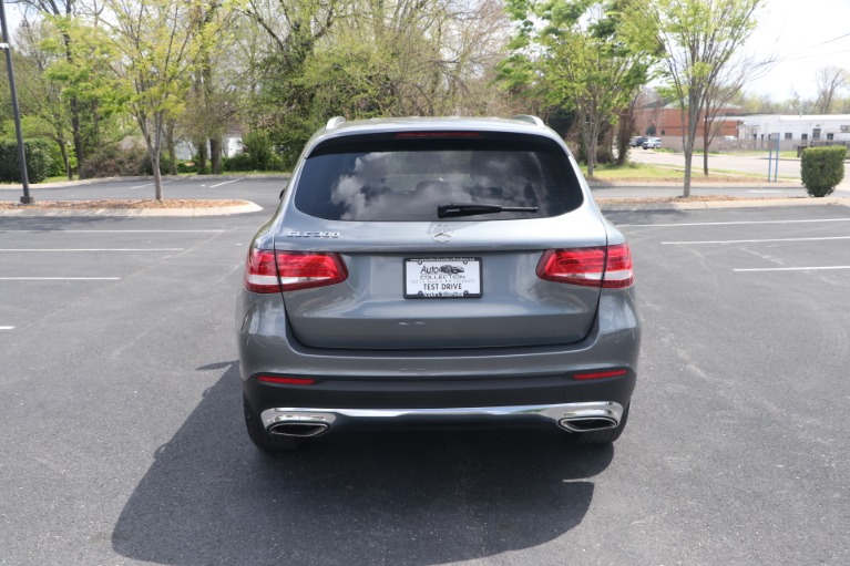 Used 2018 Mercedes-Benz GLC 300 W/NAV for sale $33,950 at Auto Collection in Murfreesboro TN 37130 6