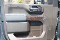 Used 2020 GMC Sierra 2500HD DENALI CREW CAB 4WD for sale Sold at Auto Collection in Murfreesboro TN 37129 34