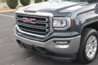 Used 2017 GMC Sierra 1500 SLE CREW CAB 4WD for sale Sold at Auto Collection in Murfreesboro TN 37130 9