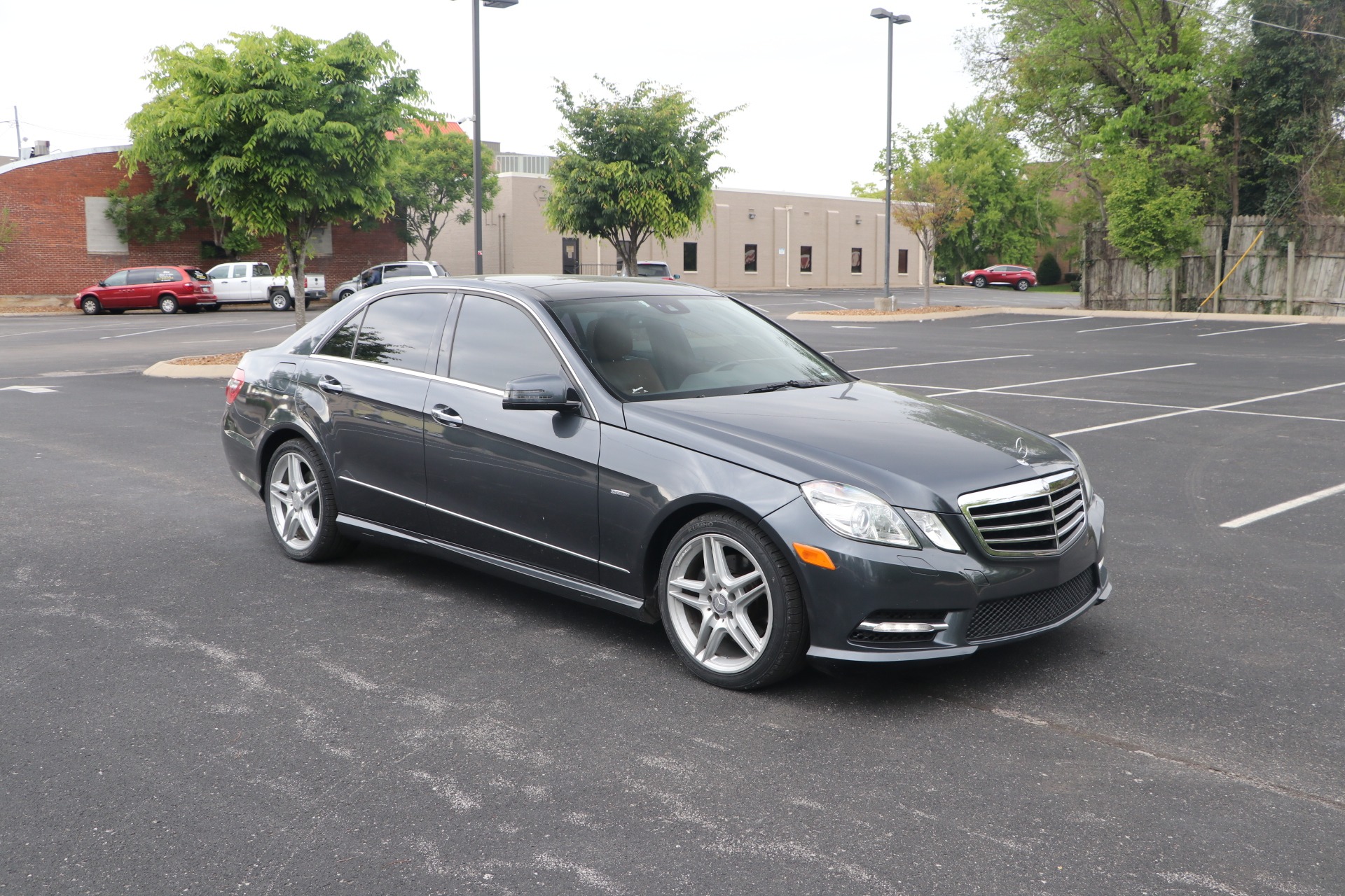 Used 2012 Mercedes-Benz E350 PREMIUM RWD W/NAV for sale $13,950 at Auto Collection in Murfreesboro TN 37130 1