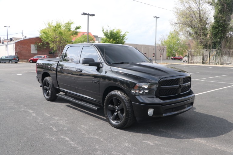 Used 2018 Ram 1500 BIG HORN CREW CAB 4X4 W/NAV for sale Sold at Auto Collection in Murfreesboro TN 37130 1