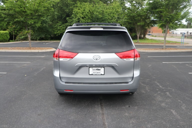 Used 2011 Toyota Sienna XLE 8 PSGR FWD W/REAR ENTERTAINMENT for sale Sold at Auto Collection in Murfreesboro TN 37130 5