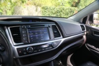 Used 2018 Toyota Highlander LIMITED PLATINUM AWD W/NAV for sale Sold at Auto Collection in Murfreesboro TN 37129 42