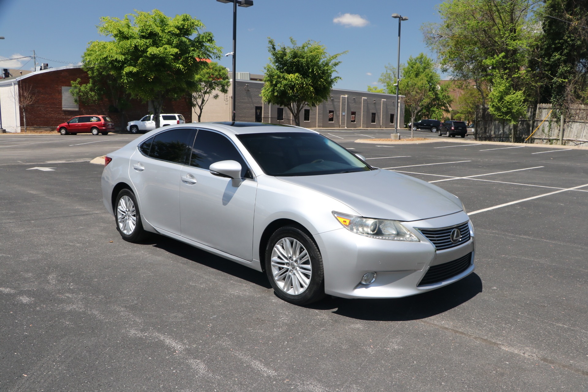 Used 2013 Lexus ES 350 LUXURY FWD W/NAV for sale Sold at Auto Collection in Murfreesboro TN 37130 1