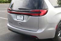 Used 2021 Chrysler Pacifica TOURING L FWD W/NAV for sale Sold at Auto Collection in Murfreesboro TN 37129 14