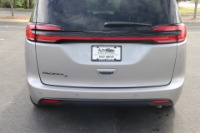 Used 2021 Chrysler Pacifica TOURING L FWD W/NAV for sale Sold at Auto Collection in Murfreesboro TN 37130 16