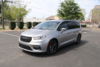 Used 2021 Chrysler Pacifica TOURING L FWD W/NAV for sale Sold at Auto Collection in Murfreesboro TN 37129 2