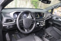 Used 2021 Chrysler Pacifica TOURING L FWD W/NAV for sale Sold at Auto Collection in Murfreesboro TN 37129 43