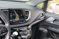 Used 2021 Chrysler Pacifica TOURING L FWD W/NAV for sale Sold at Auto Collection in Murfreesboro TN 37129 45