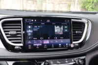 Used 2021 Chrysler Pacifica TOURING L FWD W/NAV for sale Sold at Auto Collection in Murfreesboro TN 37129 79