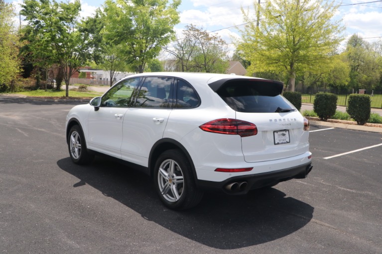 Used 2017 Porsche Cayenne S AWD V6 Turbo for sale $48,950 at Auto Collection in Murfreesboro TN 37130 4