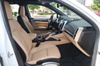 Used 2017 Porsche Cayenne S AWD V6 Turbo for sale Sold at Auto Collection in Murfreesboro TN 37129 51