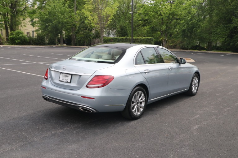 Used 2018 Mercedes-Benz E300 RWD PREMIUM 3 W/NAV for sale $39,950 at Auto Collection in Murfreesboro TN 37130 3