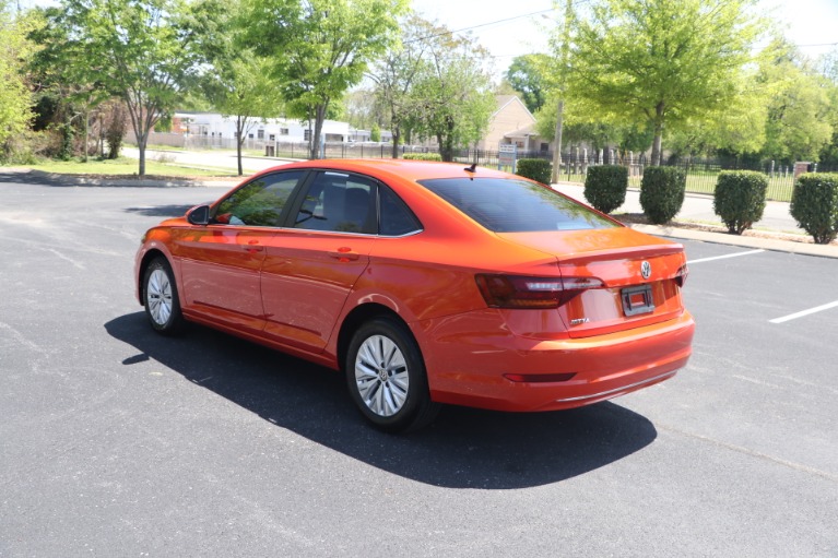 Used 2019 Volkswagen Jetta 1.4 T S for sale Sold at Auto Collection in Murfreesboro TN 37130 4