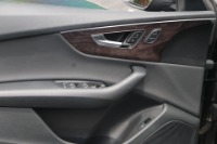Used 2019 Audi Q8 PRESTIGE QUATTRO AWD W/NAV for sale Sold at Auto Collection in Murfreesboro TN 37130 38