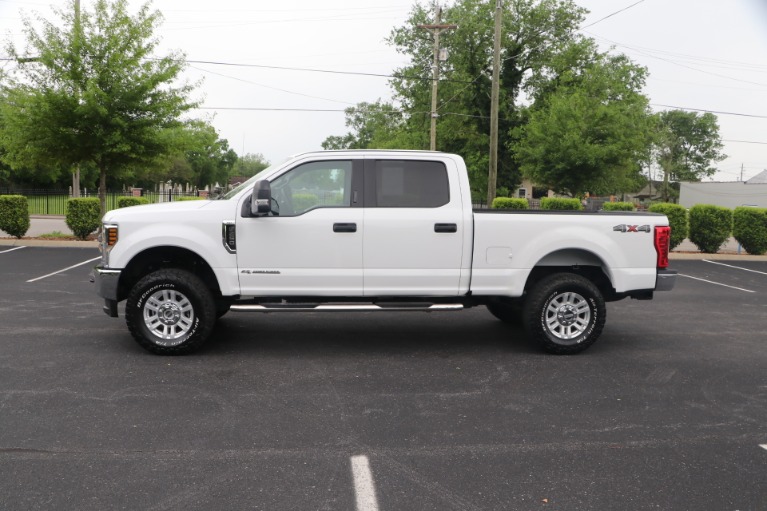 Used 2018 Ford F-250 SD SD XLT CREW CAB 4WD for sale Sold at Auto Collection in Murfreesboro TN 37130 7