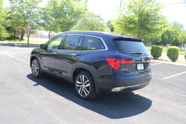Used 2018 Honda Pilot ELITE AWD W/NAV for sale Sold at Auto Collection in Murfreesboro TN 37130 4