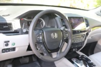 Used 2018 Honda Pilot ELITE AWD W/NAV for sale Sold at Auto Collection in Murfreesboro TN 37130 41